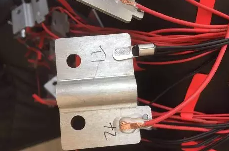 超声波焊接